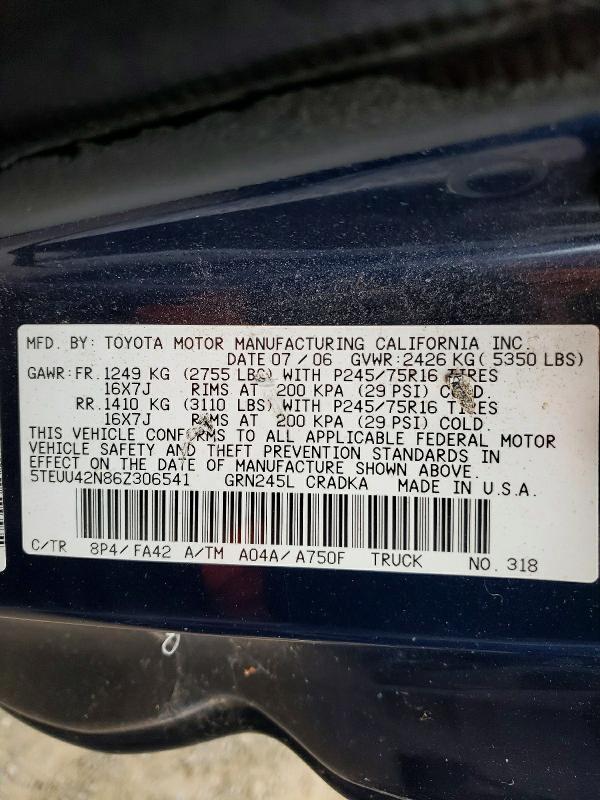 61849726 :رقم المزاد ، 5TEUU42N86Z306541 vin ، 2006 Toyota Tacoma مزاد بيع