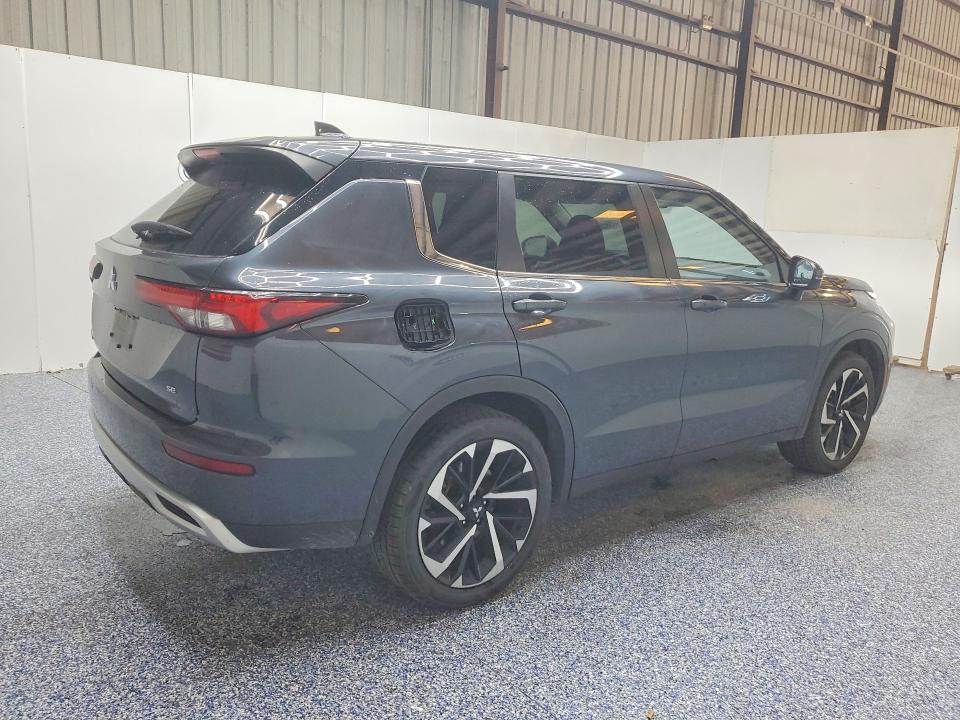 2024 Mitsubishi Outlander მანქანა იყიდება აუქციონზე, vin: JA4J3VA85RZ059612, აუქციონის ნომერი: 60370176