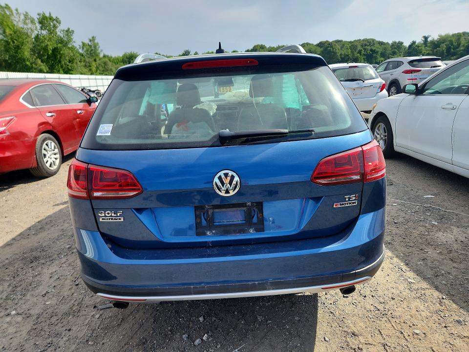 Продажа на аукционе авто 2017 Volkswagen Golf Alltrack, vin: 3VWH17AU1HM519610, номер лота: 60300676