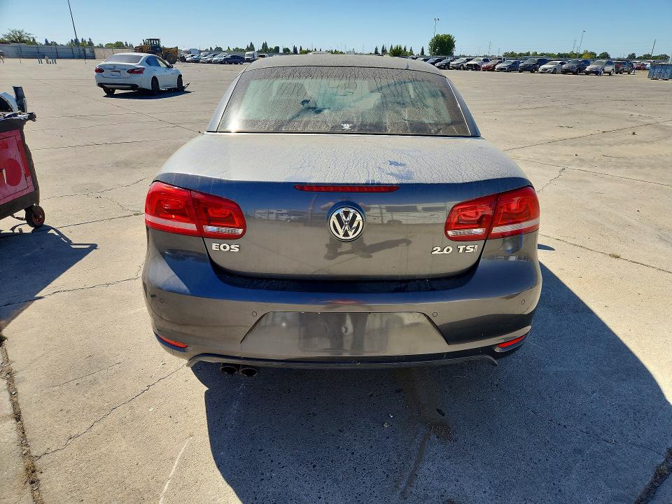 60445196 :رقم المزاد ، WVWFW7AH2CV002829 vin ، 2012 Volkswagen Eos مزاد بيع