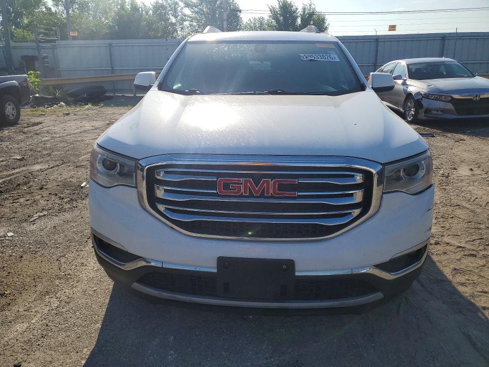 59533826 :رقم المزاد ، 1GKKNLLS5HZ320127 vin ، 2017 Gmc Acadia مزاد بيع
