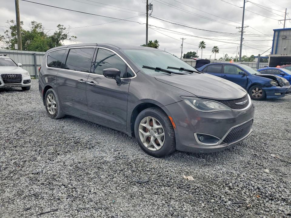Aukcja sprzedaży 2018 Chrysler Pacifica, vin: 2C4RC1FG4JR126474, numer aukcji: 63008076