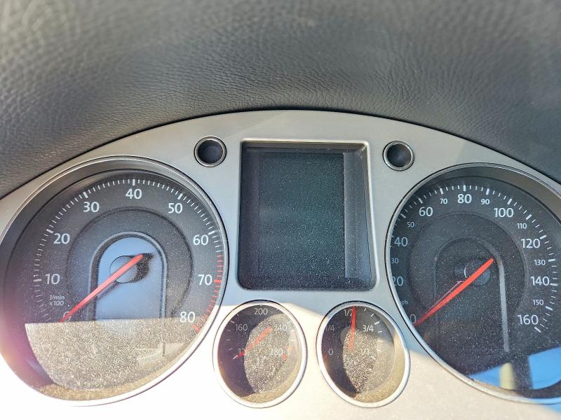 61965656 :رقم المزاد ، WVWAK73C98P043218 vin ، 2008 Volkswagen Passat مزاد بيع