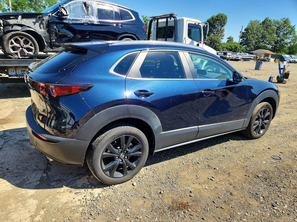 61860206 :رقم المزاد ، 3MVDMBBM0RM609874 vin ، 2024 Mazda Cx-30 مزاد بيع