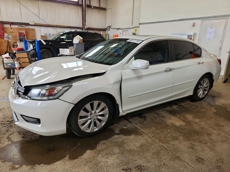 60577716 :رقم المزاد ، 1HGCR2F84EA806342 vin ، 2014 Honda Accord مزاد بيع