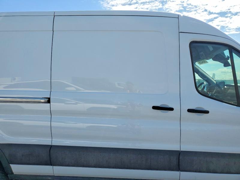 59584356 :رقم المزاد ، 1FTYE2C88RKB47430 vin ، 2024 Ford Transit مزاد بيع