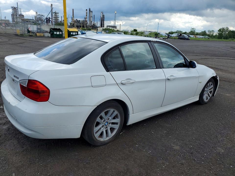 2007 Bmw 328 მანქანა იყიდება აუქციონზე, vin: WBAVA33517KX72319, აუქციონის ნომერი: 61950046