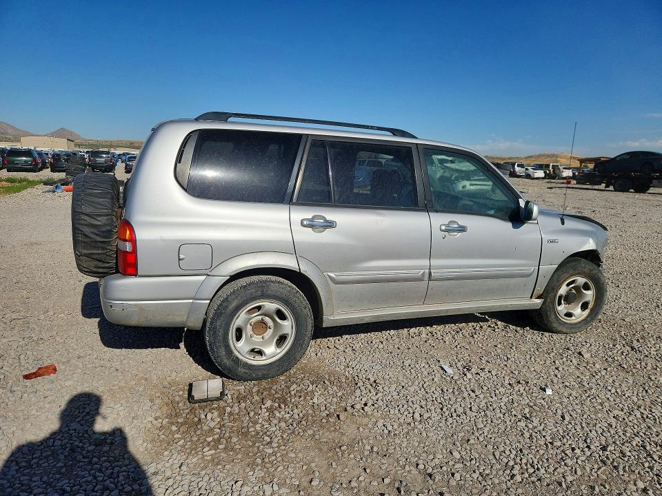 60274276 :رقم المزاد ، JS3TX92V224106629 vin ، 2002 Suzuki Xl7 مزاد بيع