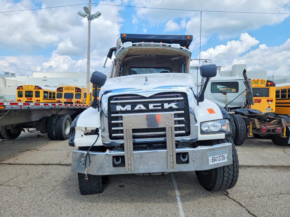 Продажа на аукционе авто 2009 Mack 700, vin: 1M2AX09C69M003810, номер лота: 60413726