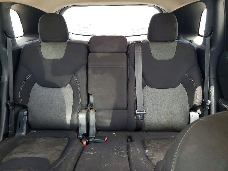 60708976 :رقم المزاد ، 1C4PJLCB5JD503723 vin ، 2018 Jeep Cherokee مزاد بيع