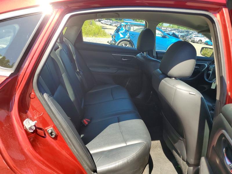 Продаж на аукціоні авто 2018 Nissan Altima, vin: 1N4AL3APXJC295557, номер лоту: 61555036