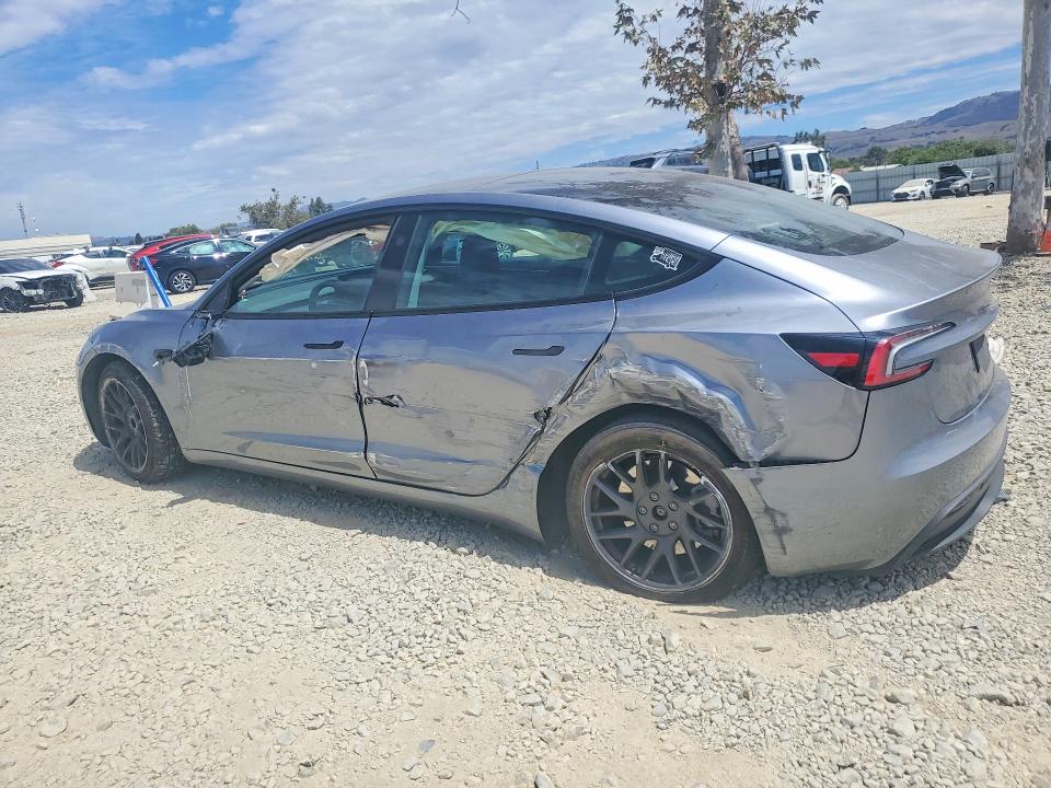 61446086 :رقم المزاد ، 5YJ3E1EA0SF077834 vin ، 2025 Tesla Model 3 مزاد بيع