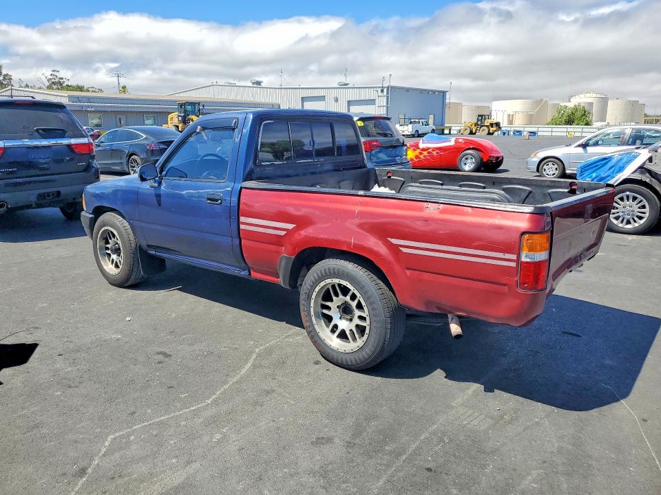 1993 Toyota Pickup მანქანა იყიდება აუქციონზე, vin: 4TARN81A4PZ112395, აუქციონის ნომერი: 62065326