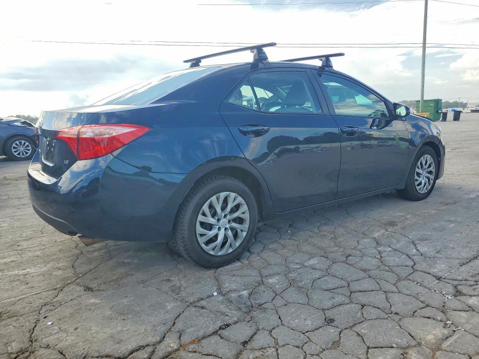 Aukcja sprzedaży 2018 Toyota Corolla, vin: 2T1BURHE5JC018390, numer aukcji: 61285966