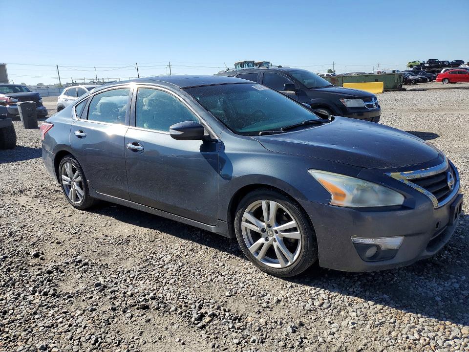 Продажа на аукционе авто 2013 Nissan Altima, vin: 1N4BL3AP6DN431194, номер лота: 60046476