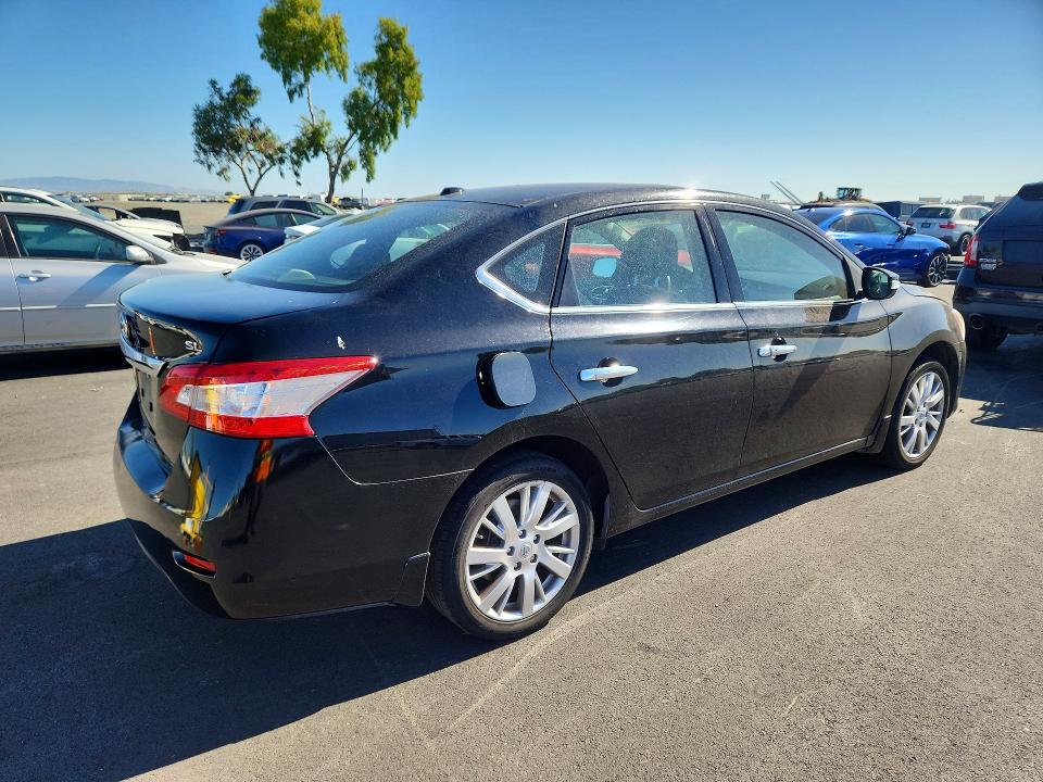61222416 :رقم المزاد ، 3N1AB7AP2FY239490 vin ، 2015 Nissan Sentra مزاد بيع