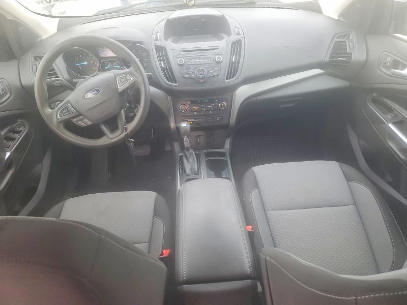 2017 Ford Escape მანქანა იყიდება აუქციონზე, vin: 1FMCU0GD9HUC76834, აუქციონის ნომერი: 62655226