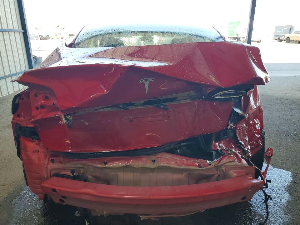Продажа на аукционе авто 2022 Tesla Model 3, vin: 5YJ3E1EAXNF371889, номер лота: 61903906