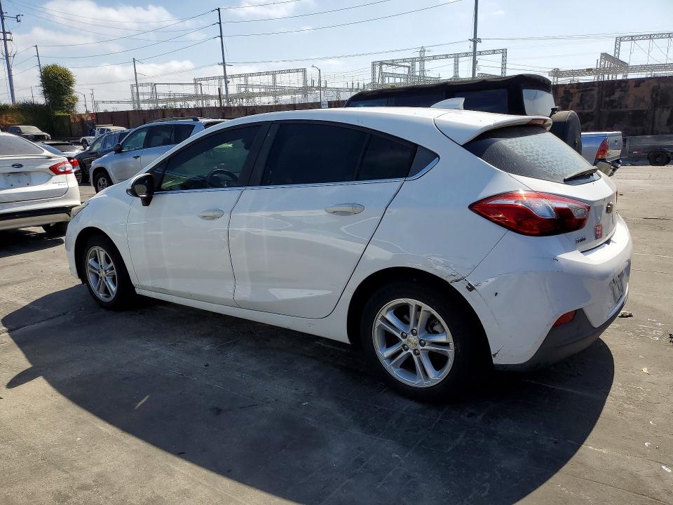 61766106 :رقم المزاد ، 3G1BE6SM2HS551427 vin ، 2017 Chevrolet Cruze مزاد بيع