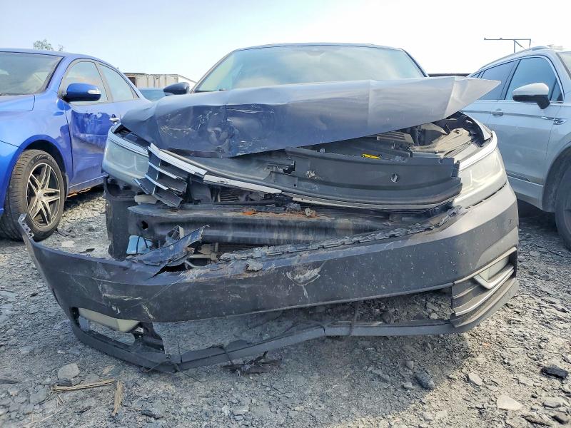 79135225 :رقم المزاد ، 1VWBA7A31JC037336 vin ، 2018 Volkswagen Passat مزاد بيع
