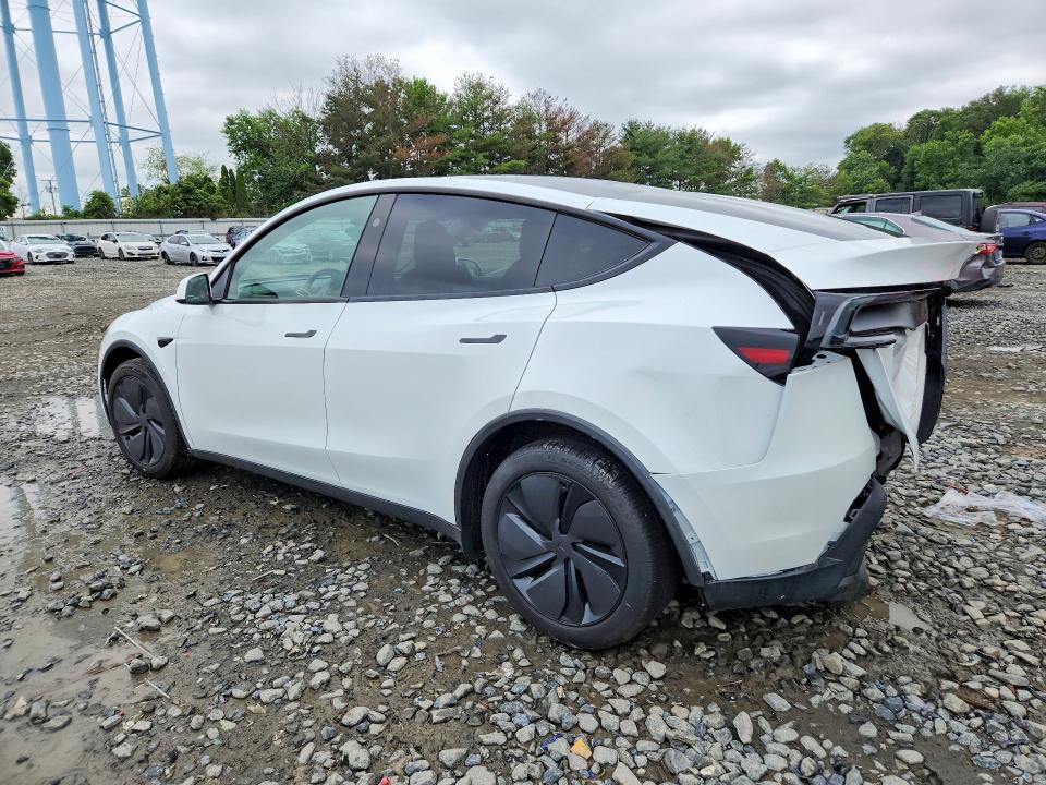 59300816 :رقم المزاد ، 7SAYGDEEXTA388998 vin ، 2026 Tesla Model Y مزاد بيع