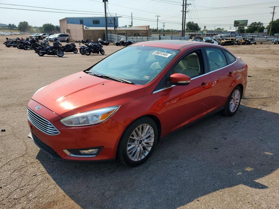 59691546 :رقم المزاد ، 1FADP3J25JL271771 vin ، 2018 Ford Focus مزاد بيع