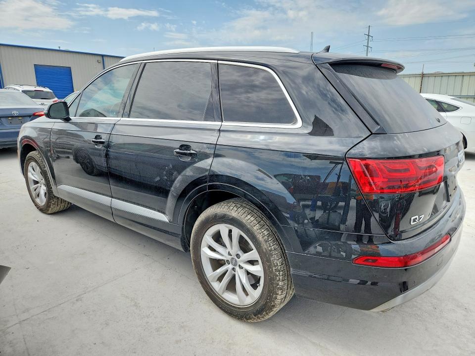 63295746 :رقم المزاد ، WA1LAAF77HD040255 vin ، 2017 Audi Q7 مزاد بيع