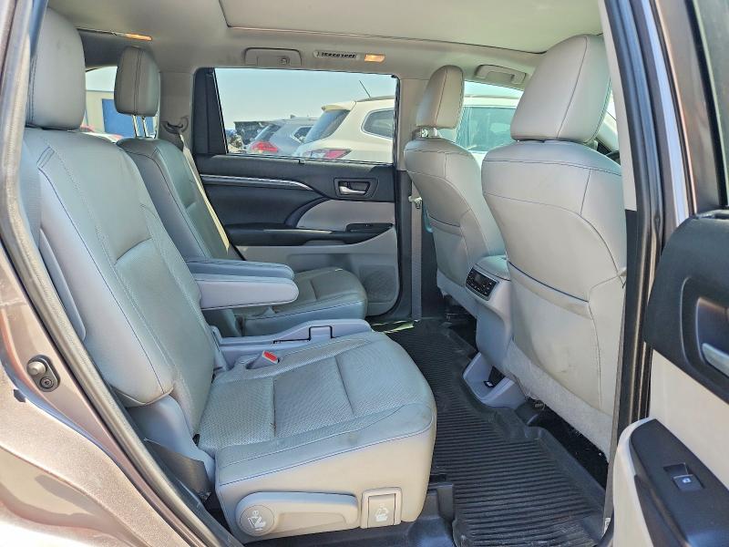Aukcja sprzedaży 2019 Toyota Highlander, vin: 5TDYZRFH3KS319810, numer aukcji: 61860476