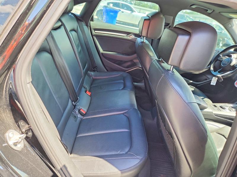 Продажа на аукционе авто 2018 Audi A3, vin: WAUJ8GFF2J1083120, номер лота: 61664266