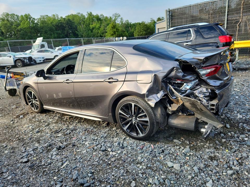 Aukcja sprzedaży 2018 Toyota Camry, vin: 4T1B61HK8JU121125, numer aukcji: 59875006