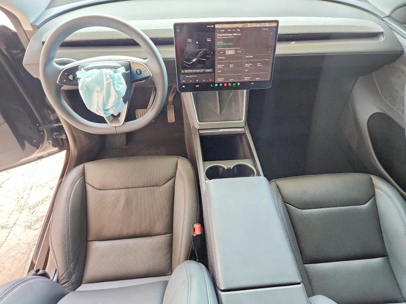 2026 Tesla Model Y მანქანა იყიდება აუქციონზე, vin: 7SAYGDED9TA472091, აუქციონის ნომერი: 59723916