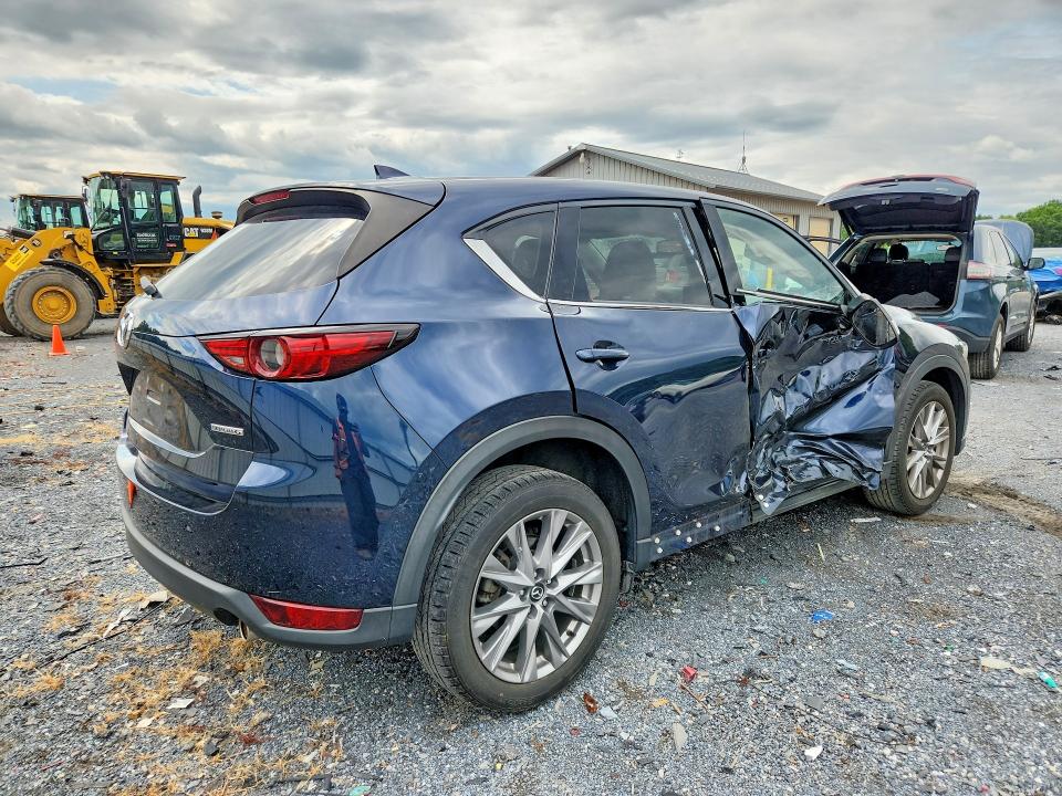 2021 Mazda Cx-5 მანქანა იყიდება აუქციონზე, vin: JM3KFBDM7M1396337, აუქციონის ნომერი: 63057316