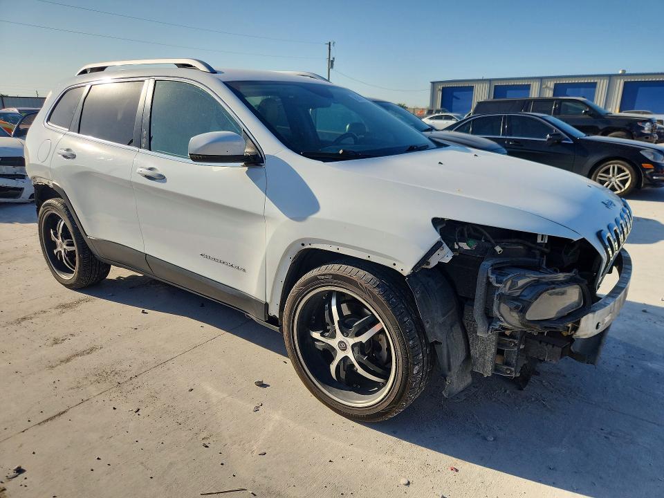 Продажа на аукционе авто 2015 Jeep Cherokee, vin: 1C4PJLDB3FW628732, номер лота: 60019146