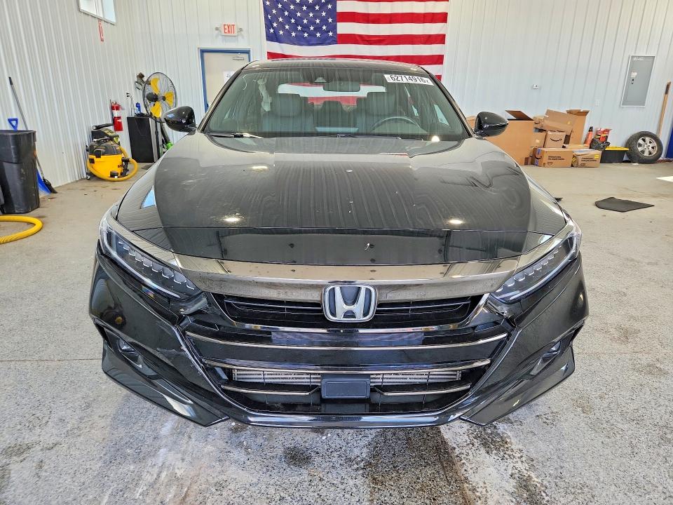 Продажа на аукционе авто 2022 Honda Accord, vin: 1HGCV1F37NA103229, номер лота: 62714916