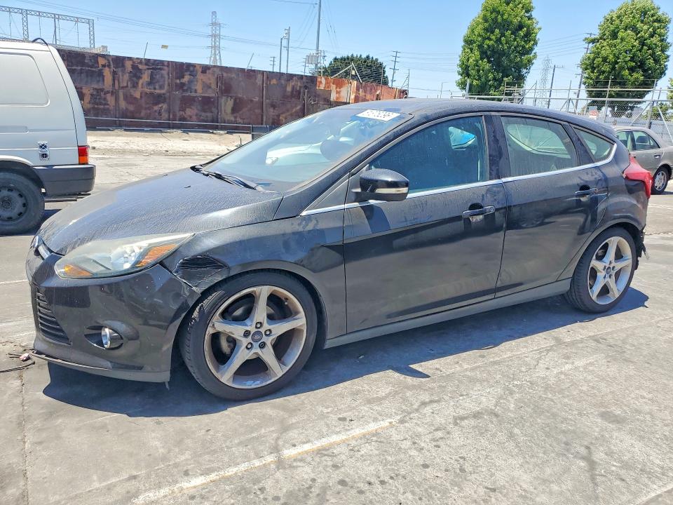 2014 Ford Focus მანქანა იყიდება აუქციონზე, vin: 1FADP3N20EL198390, აუქციონის ნომერი: 61376296