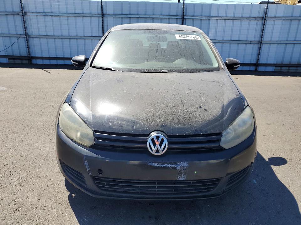 59389786 :رقم المزاد ، WVWAB7AJ9BW172901 vin ، 2011 Volkswagen Golf مزاد بيع