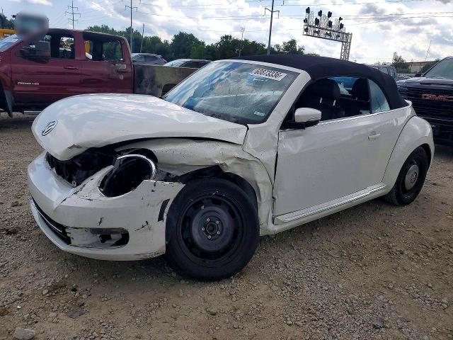 60873336 :رقم المزاد ، 3VW5X7AT2DM816839 vin ، 2013 Volkswagen Beetle مزاد بيع