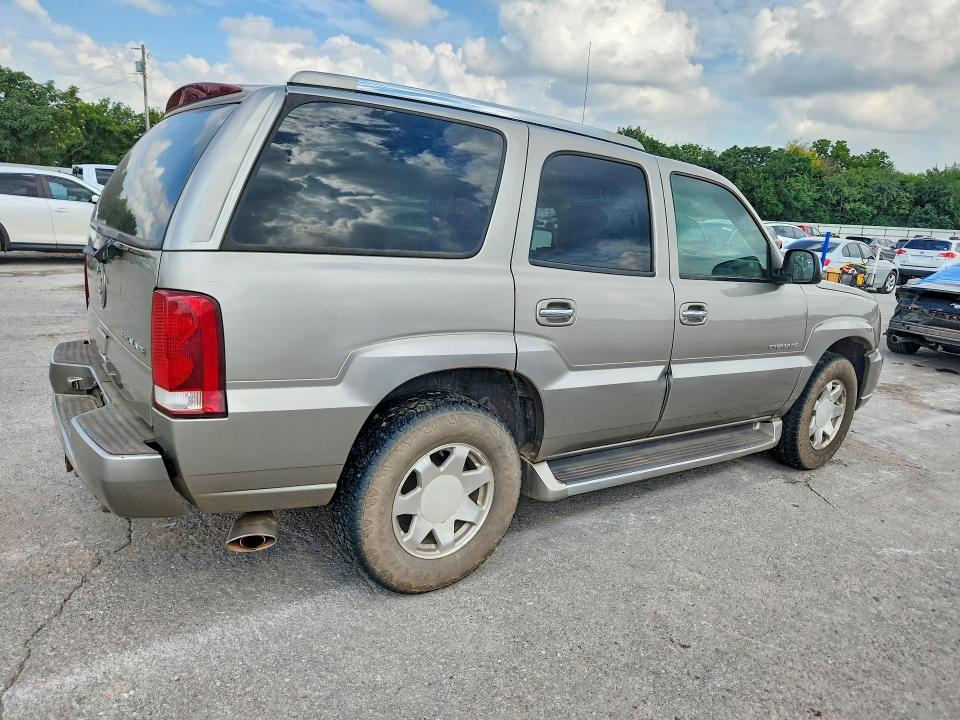 Продажа на аукционе авто 2002 Cadillac Escalade, vin: 1GYEK63N32R144113, номер лота: 61005486