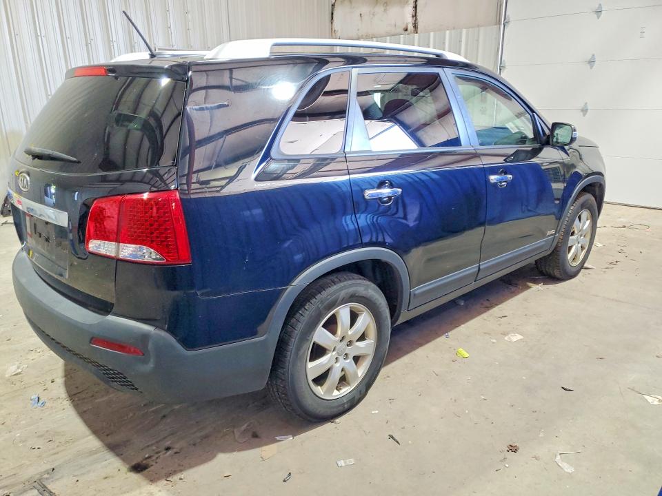 2013 Kia Sorento მანქანა იყიდება აუქციონზე, vin: 5XYKTDA23DG315897, აუქციონის ნომერი: 60980446