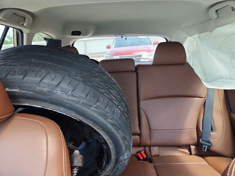 60244986 :رقم المزاد ، 4S4BSETC7K3277439 vin ، 2019 Subaru Outback مزاد بيع