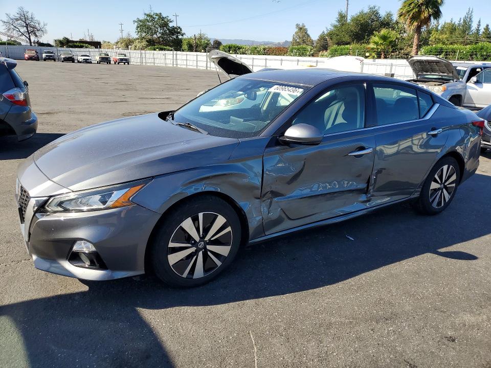 Auction sale of the 2019 Nissan Altima, vin: 1N4BL4EV5KC199341, lot number: 60965496