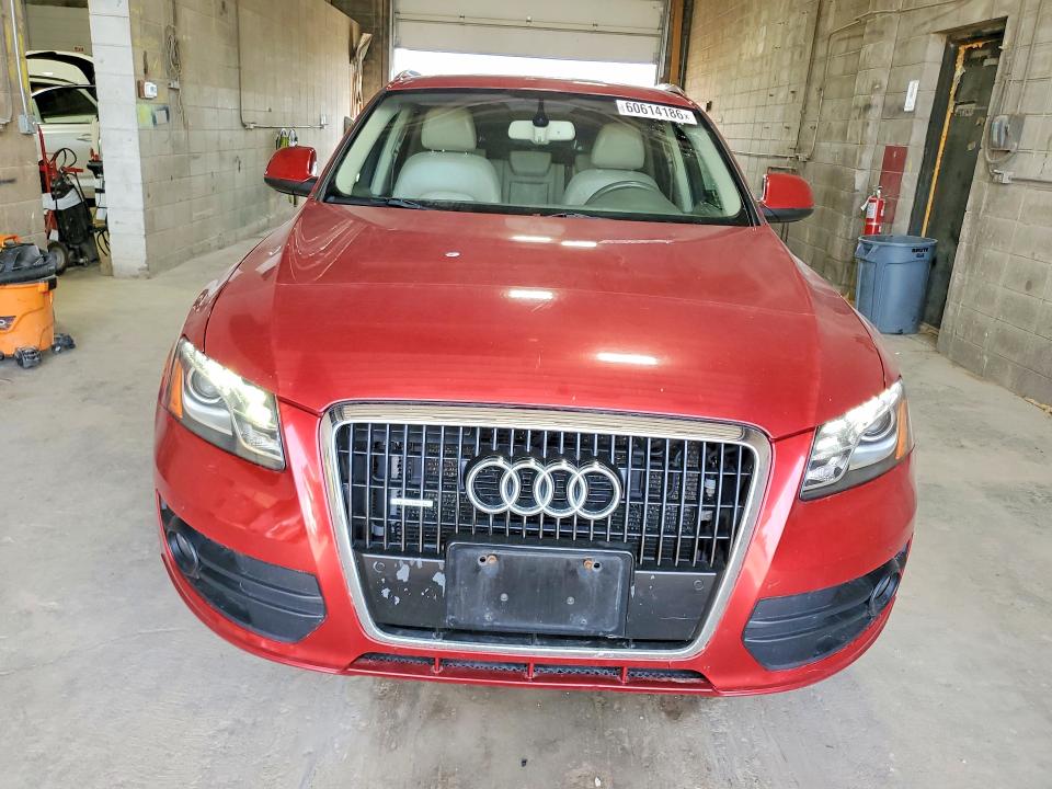 60614186 :رقم المزاد ، WA1LKAFP5AA008036 vin ، 2010 Audi Q5 مزاد بيع
