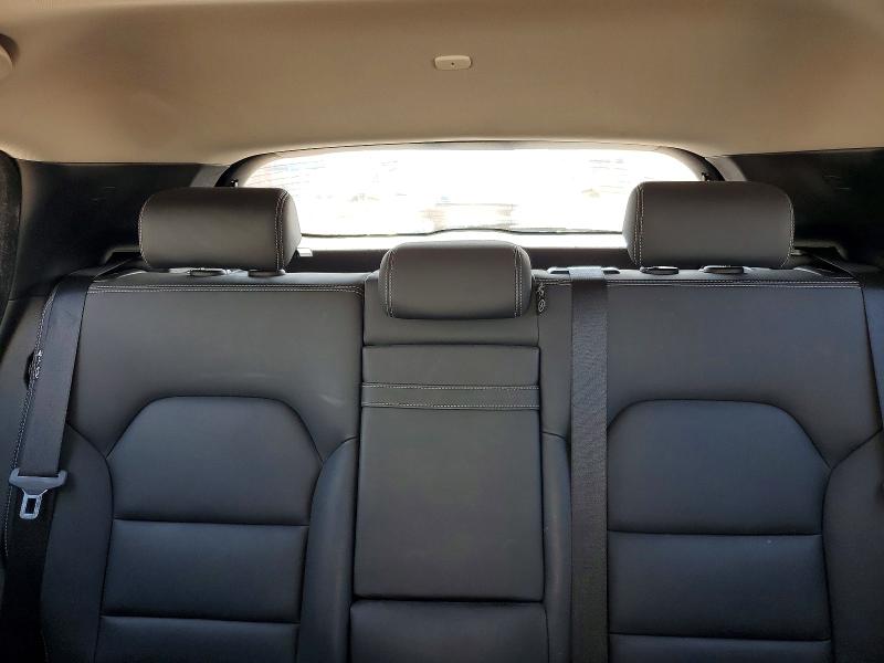 61084966 :رقم المزاد ، SJKCH5CR5HA039196 vin ، 2017 Infiniti Qx30 مزاد بيع