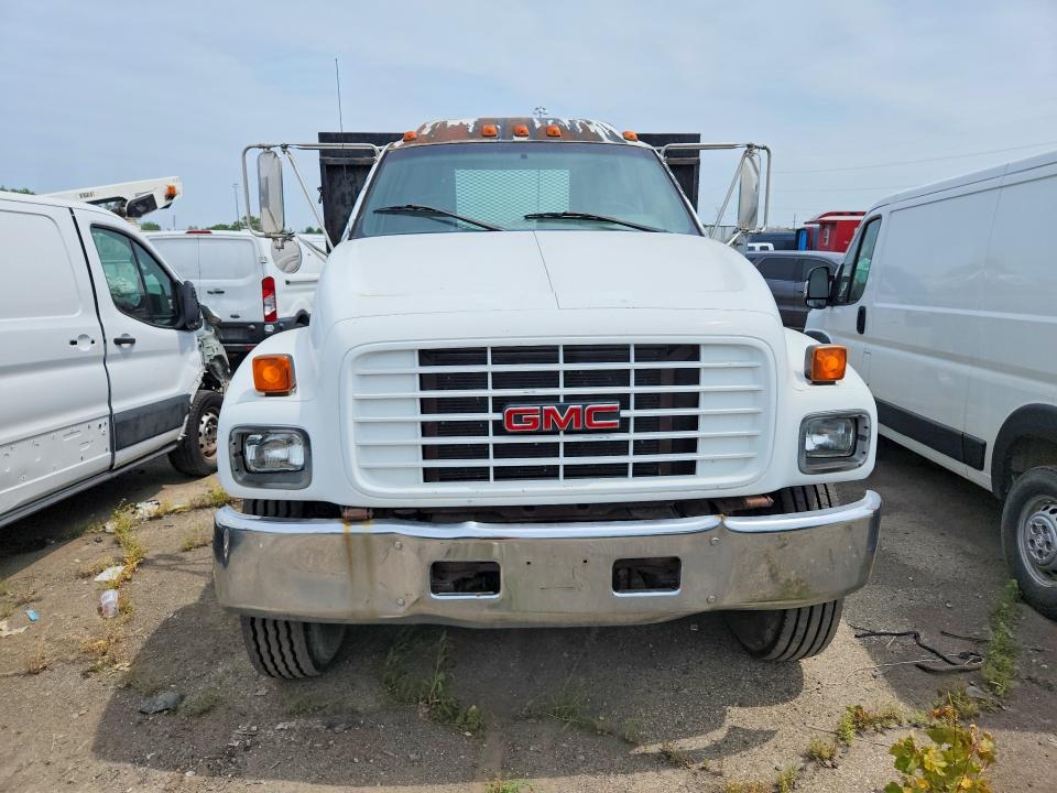 63387786 :رقم المزاد ، 1GDJ7H1C41J502055 vin ، 2001 Gmc C-series مزاد بيع