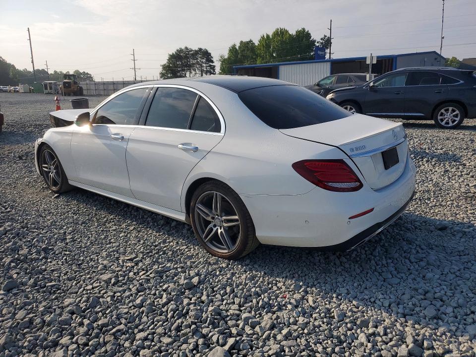 59265156 :رقم المزاد ، WDDZF4KB9HA032954 vin ، 2017 Mercedes-benz E مزاد بيع