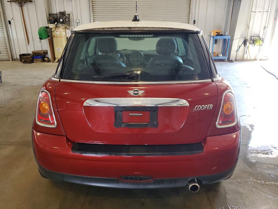 Продажа на аукционе авто 2009 Mini Cooper, vin: WMWMF33519TU70314, номер лота: 61433426