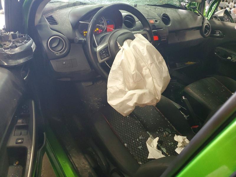 2011 Mazda Mazda2 მანქანა იყიდება აუქციონზე, vin: JM1DE1HY3B0123247, აუქციონის ნომერი: 62145876