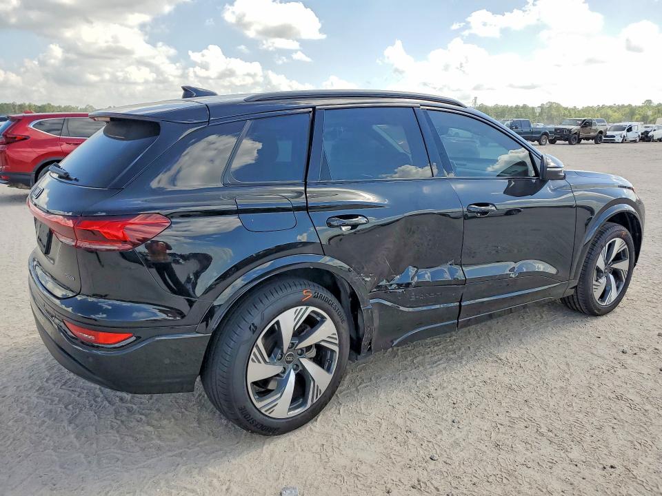 59642656 :رقم المزاد ، WA114BGF4SA044735 vin ، 2025 Audi Q6 E-tron مزاد بيع