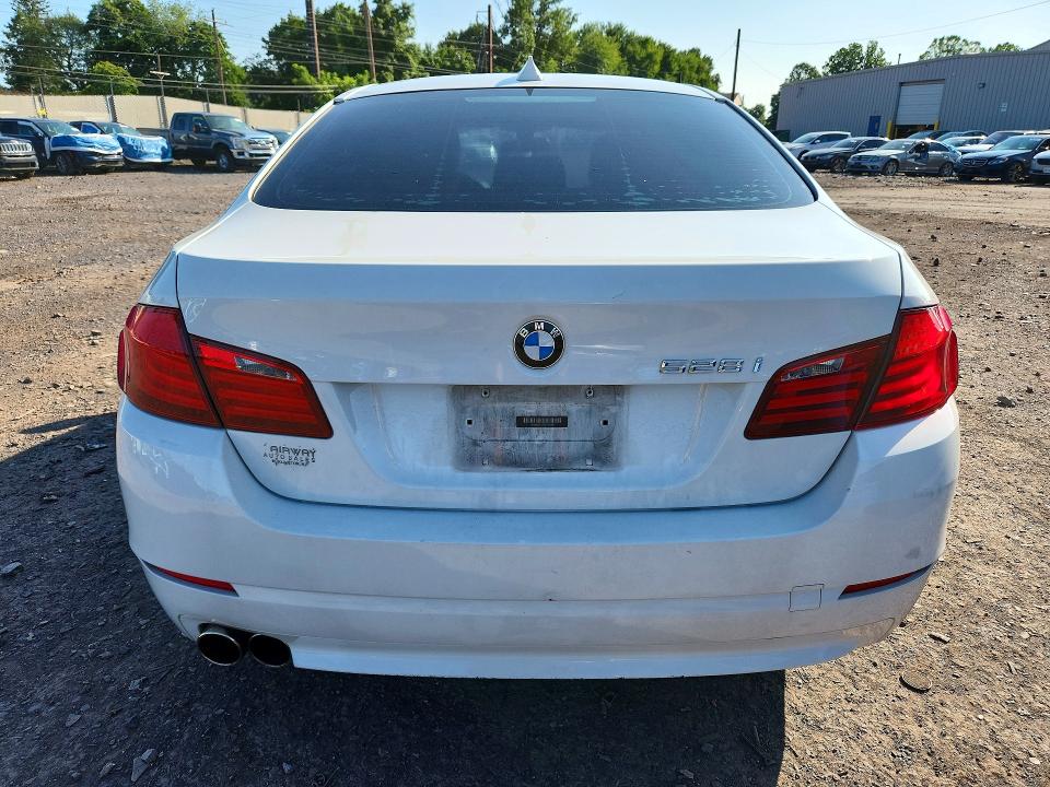 61377016 :رقم المزاد ، WBAXG5C56DDY32985 vin ، 2013 Bmw 528 مزاد بيع