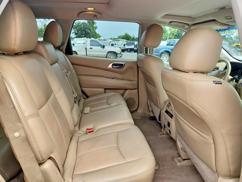 Продажа на аукционе авто 2015 Nissan Pathfinder, vin: 5N1AR2MN3FC608268, номер лота: 62954646